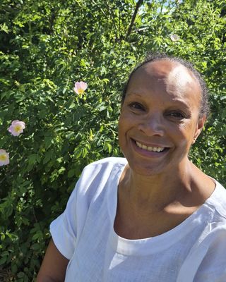 Photo of Ingrid Armstrong, Counsellor, MNCPS Acc.
