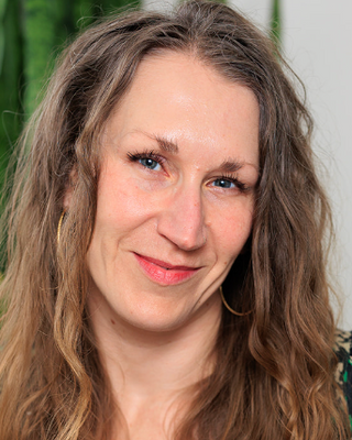 Photo of Devon Spencer, Marriage & Family Therapist, MS, LMFT