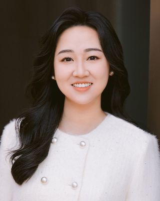 Photo of Rong Huang, Counselor, MA, LMHCA