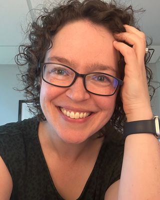 Photo of Shannon Smith, Marriage & Family Therapist, MS, LMFT