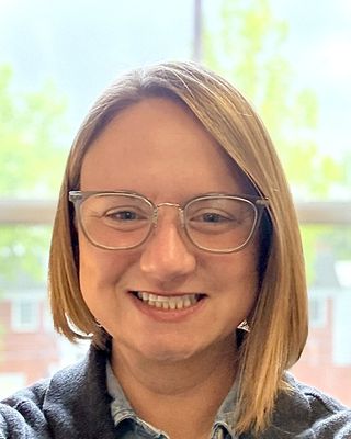 Photo of Lauren Shechter, Clinical Social Work/Therapist, LCSW