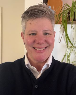 Photo of Sj May - SJ May, LICSW, Clinical Social Work/Therapist, LICSW