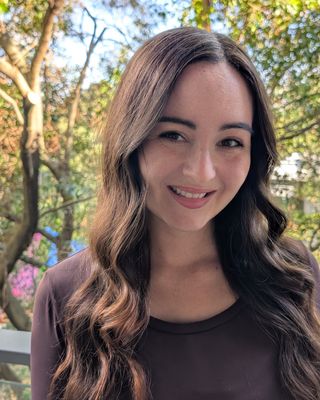 Photo of Zoe Taylor - Home Mind Therapy, Psychotherapist, MA, ACA-L2