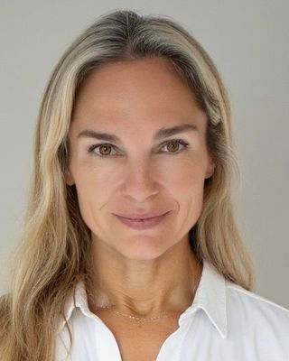 Photo of Dr. Elizabeth (Scottie) King Reeves, Psychologist, PhD