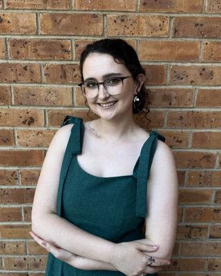 Photo of Erin Robinson, Registered Counsellor, BSocSci Hons