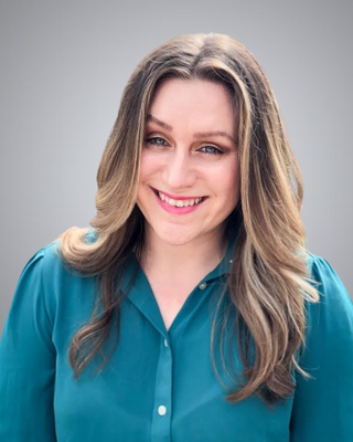 Photo of Christina Belknap, Clinical Social Work/Therapist, MSW, LCSW