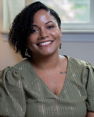 Photo of Lawanda Whitaker-Ross, MSW, LICSW, Clinical Social Work/Therapist