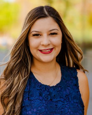 Photo of Yaneira Yanez, Marriage & Family Therapist, LMFT
