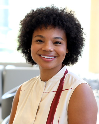 Photo of Victoria Lloyd, Clinical Social Work/Therapist, LCSW