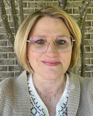 Photo of Kiki A Abbott Moore - Listening Tree Studio-Art Therapy/Psychotherapy , Registered Psychotherapist (Qualifying), BA, MS, DTATI, PAT