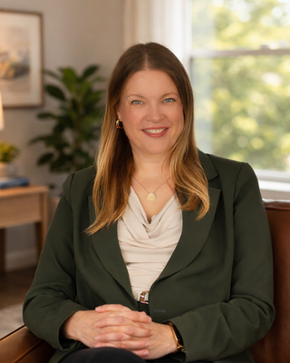 Photo of Erin Appel, Licensed Professional Clinical Counselor, LPCC