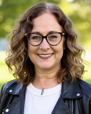 Photo of Michele Wolf, Psychologist, MA, PsyD, EMDRIA