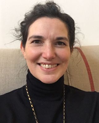 Photo of Alix Hearn, Psychotherapist, MA, MUKCP