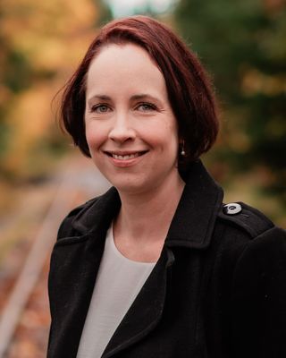 Photo of Jennifer Trew, Psychologist, PhD