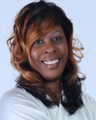 Photo of Lindolyn Green, Licensed Professional Counselor