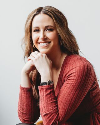 Photo of Sarah Hunt, Psychiatric Nurse Practitioner, PMHNP, BC