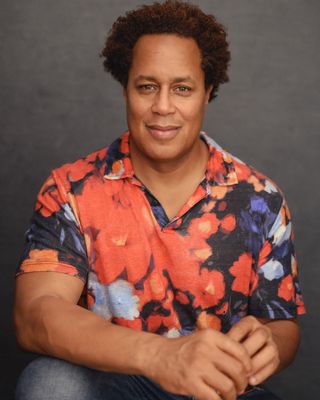 Photo of Ronnie Sumrall - Ronnie Sumrall, Clinical Social Work/Therapist, LCSW