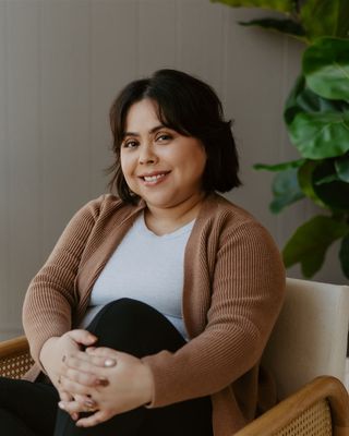 Photo of Deanna Reyna, Marriage & Family Therapist, LMFT