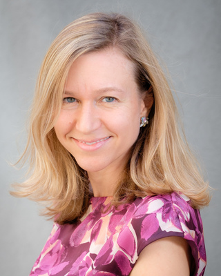 Photo of Veronica Raggi, Psychologist in Bethesda, MD