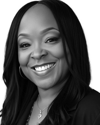 Photo of Twanna Davis Arnold, Psychiatric Nurse Practitioner, PMHNP, DNP