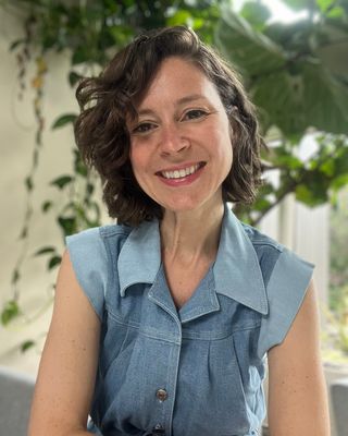 Photo of Jackie Gillet, MHC-LP