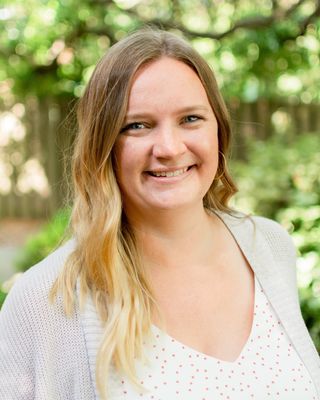 Photo of Alli Roy, Clinical Social Work/Therapist in Wilmington, NC
