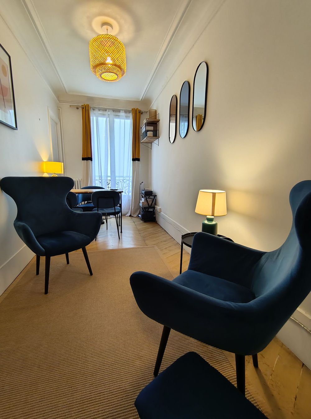 Je vous reçois dans mon cabinet à Paris 9e (place Saint-Georges).