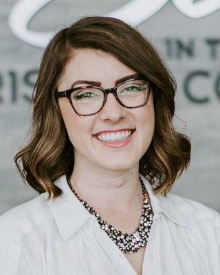 Photo of Lauren Gibson, Marriage & Family Therapist, MS, LMFT