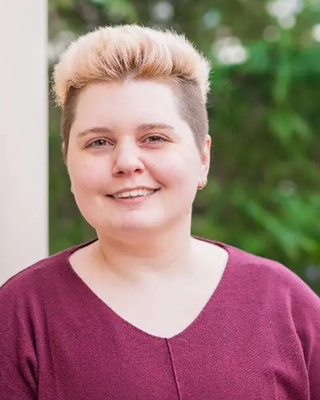 Photo of Eleanor El Lee, Marriage & Family Therapist, LMFT