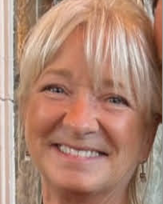 Photo of Christine Marie McCarthy, Registered Psychotherapist (Qualifying), RP-Q, MACP, MScEd, RNMH