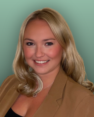 Photo of Nicole Senechal, Clinical Social Work/Therapist, LICSW