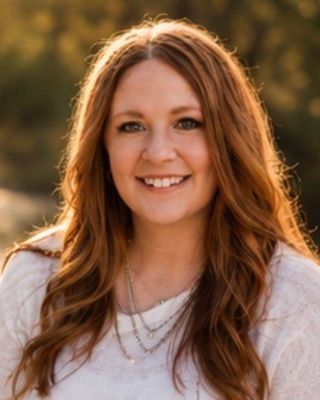 Photo of Lynsey Hartman, Licensed Professional Counselor Associate, M.Ed