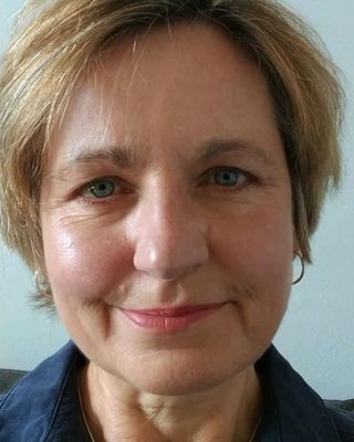 Photo of Karen Burnett, Psychotherapist in Newport, England