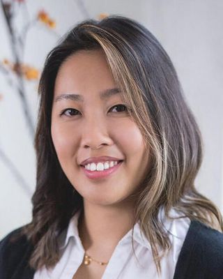 Photo of Shirley Khong, Licensed Clinical Professional Counselor in Vernon Hills, IL