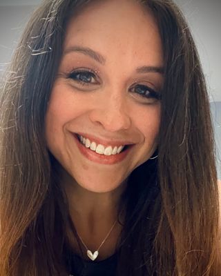 Photo of Dani Weiter, Licensed Master Social Worker, LMSW