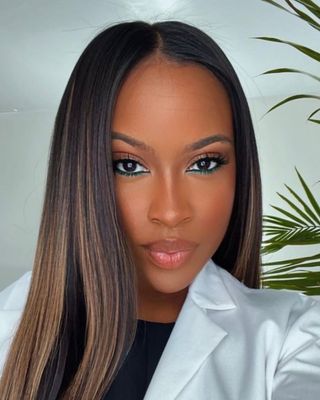Photo of Giovonna Franklin, Psychiatric Nurse Practitioner, DNP