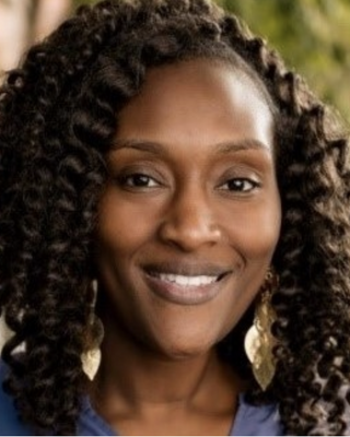 Photo of Krystallynne Mikle, Clinical Social Work/Therapist, LCSW