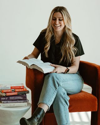 Photo of Anna Burns, Licensed Professional Counselor, MA, LPC