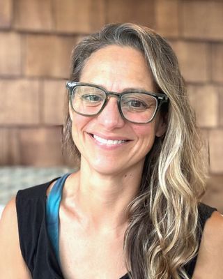 Photo of Kim Sanel, Clinical Social Work/Therapist, LICSW