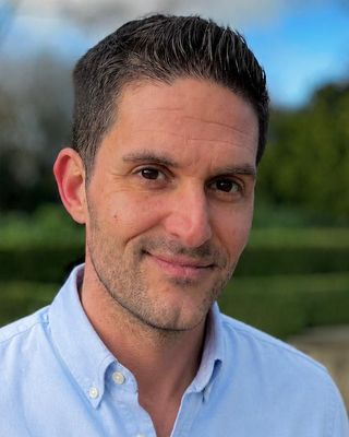 Photo of Matt Winter, Psychotherapist, MSc, MBACP