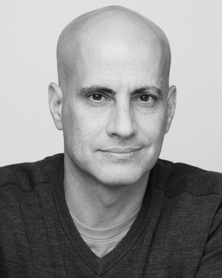 Photo of Raeli Bronstein, Psychotherapist, MBACP