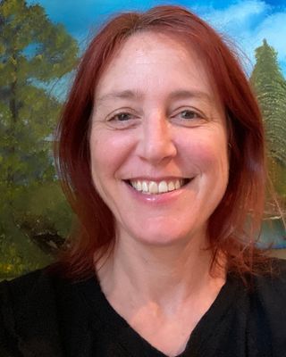 Photo of Nicole Hovell, Pre-Licensed Professional, CMHC, MA, Tapping
