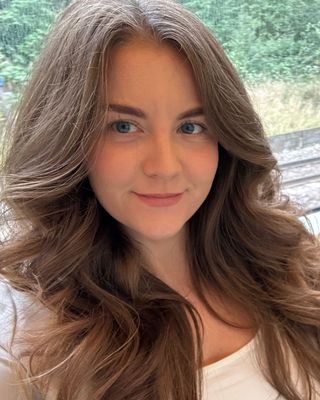 Photo of Darcie Faupel, Counsellor, MBACP