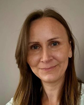 Photo of Roz Mills, Counsellor, MNCPS Acc.