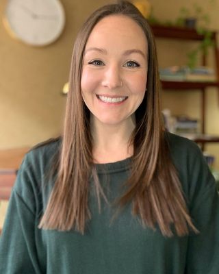 Photo of Elysia Oliver, Licensed Professional Counselor, LCPC, LPC