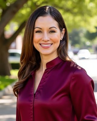 Photo of Dr. Jennifer Betancur, Clinical Social Work/Therapist, PhD, LCSW, CST