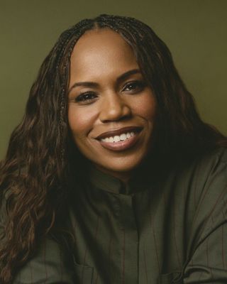 Photo of Monique Thomas, Psychotherapist, MA, MBACP