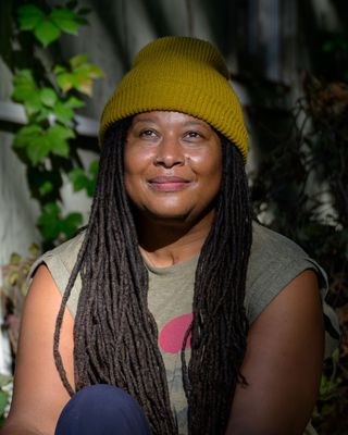 Photo of Courtney Bell, Clinical Social Work/Therapist, LICSW, RYT