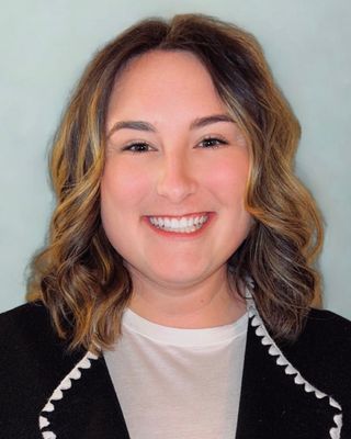 Photo of Randi Wicks, Clinical Social Work/Therapist, LSW