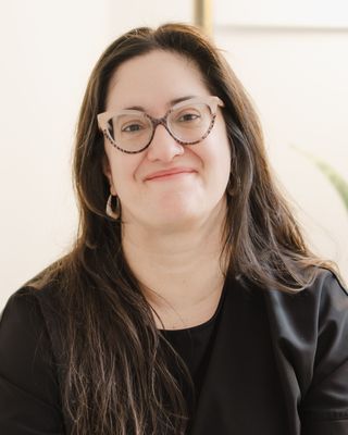 Photo of Wendy Carvalho, Clinical Social Work/Therapist, RSW